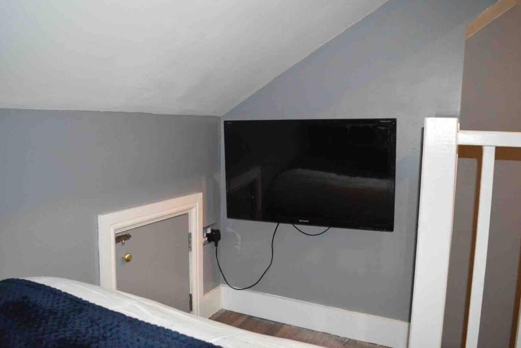 فيلا Unique 4 Bed House In Derby Perfect For Contractors And Families المظهر الخارجي الصورة